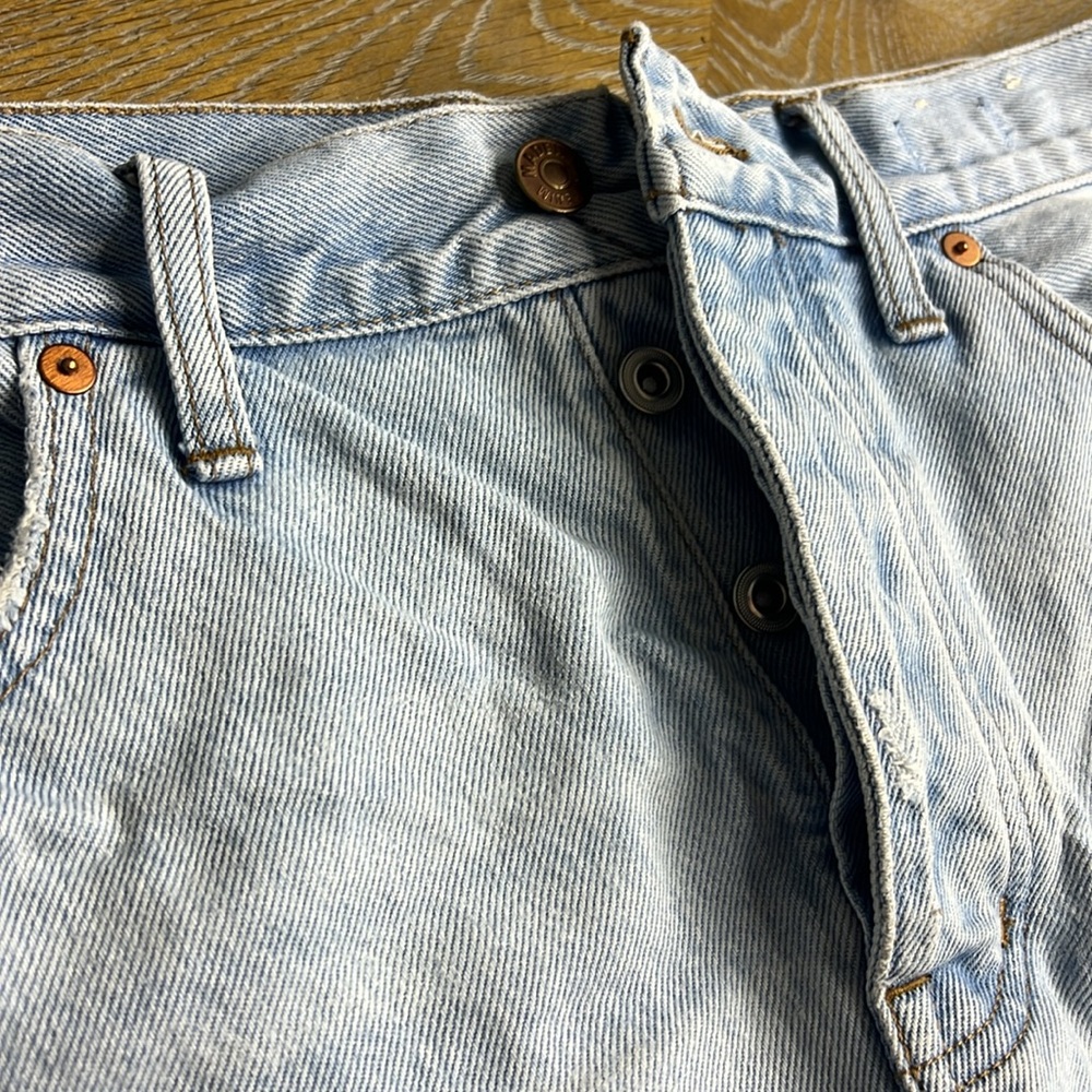 MADEWELL Relaxed Raw Hem Denim Jean Short 29 - Picture 3 of 11